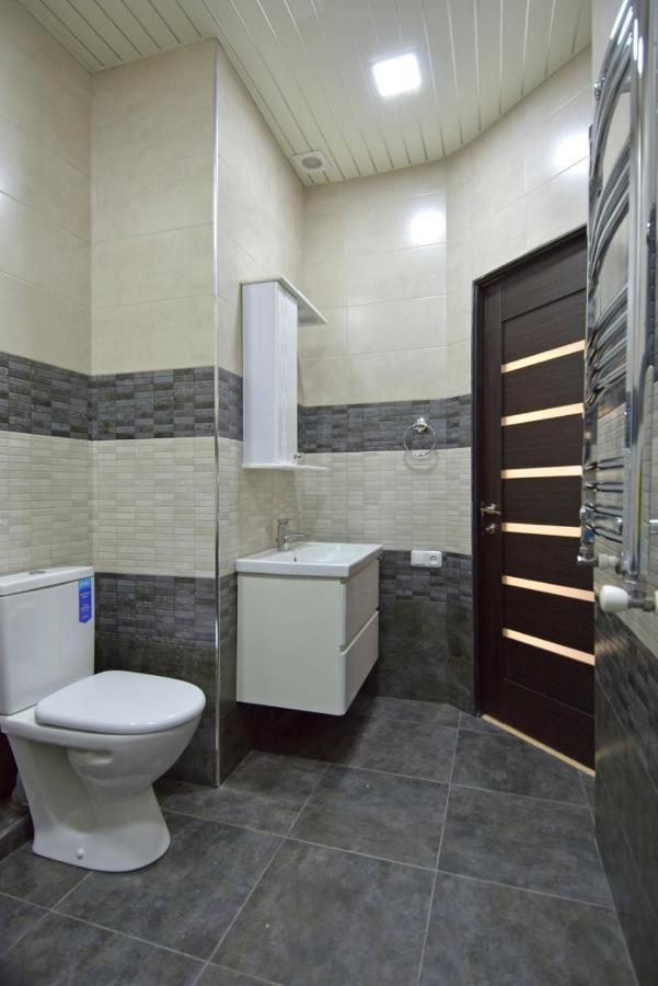 Rent On Sakharov Square Apartamento Ereván