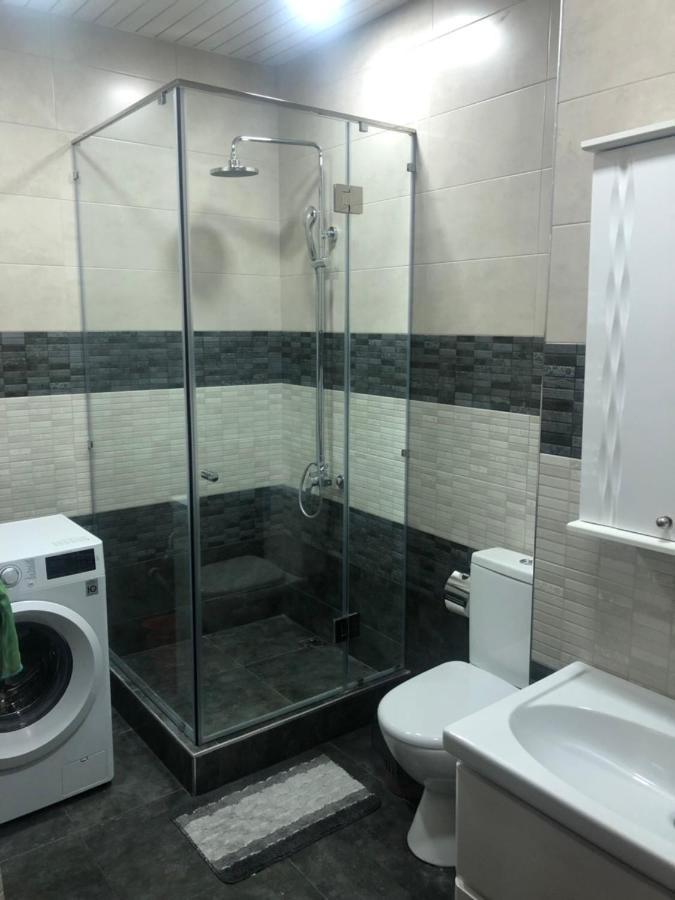 Apartamento Rent On Sakharov Square *