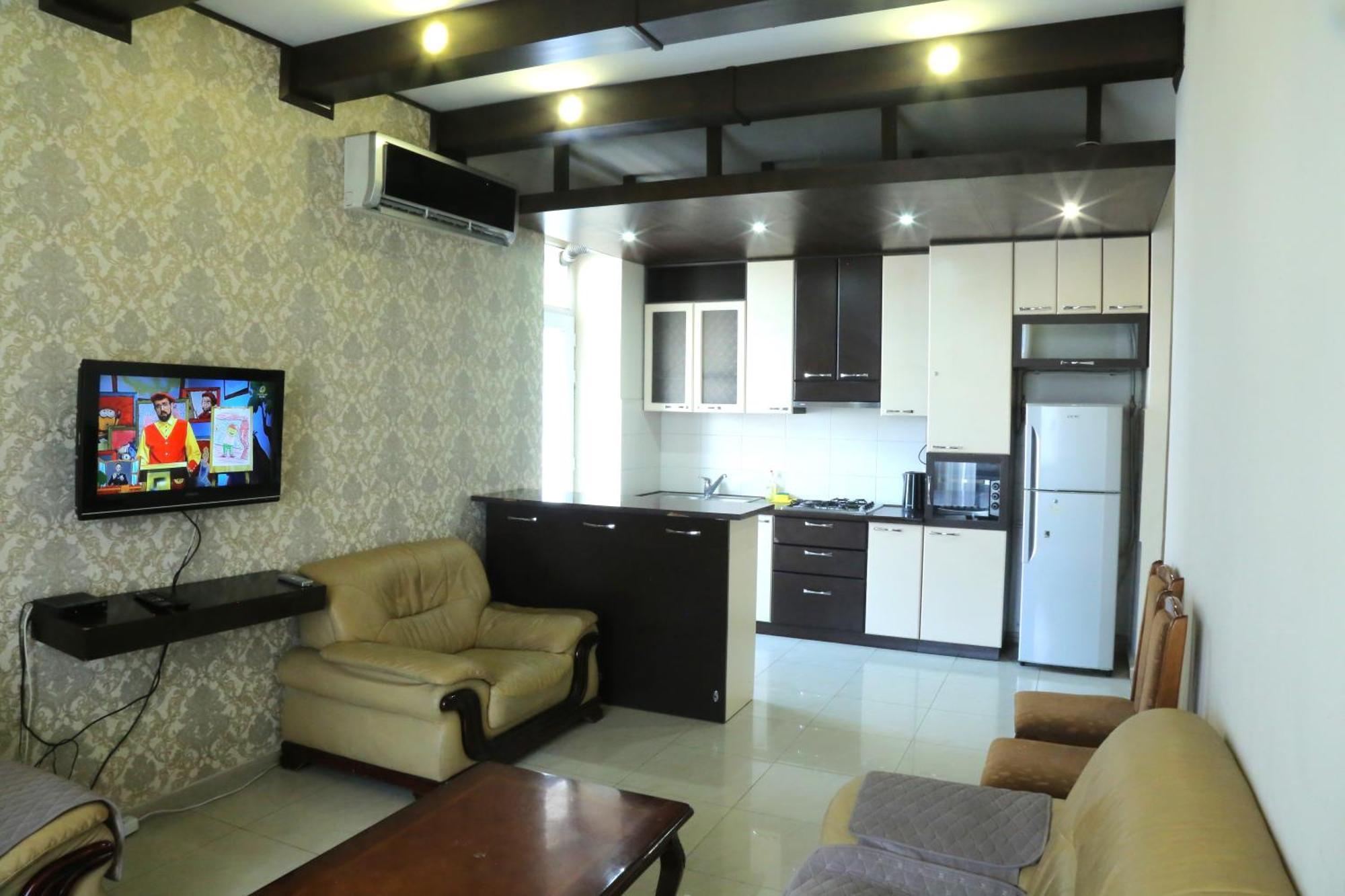 Apartamento Rent On Sakharov Square Ereván