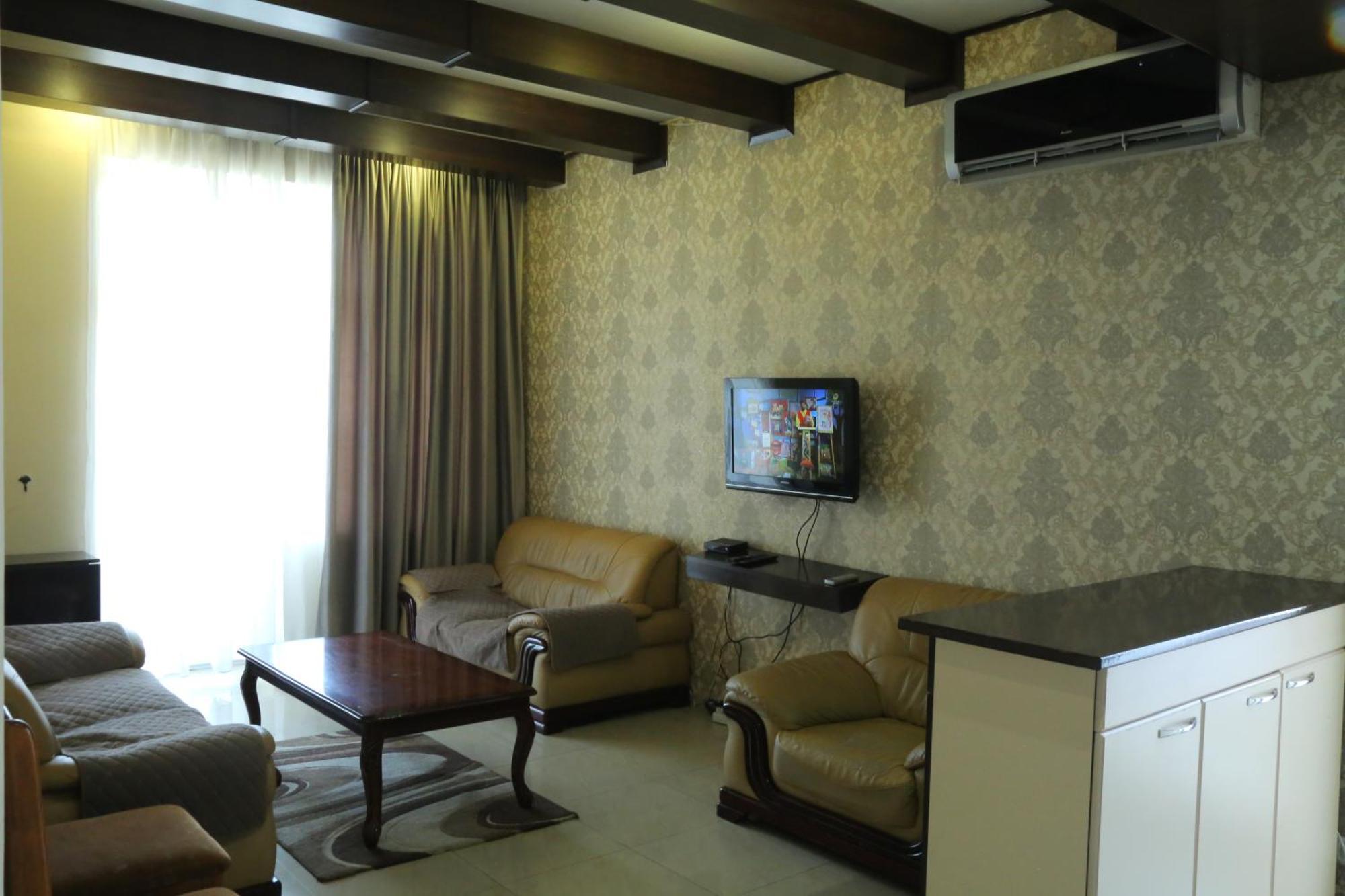 Rent On Sakharov Square Apartamento