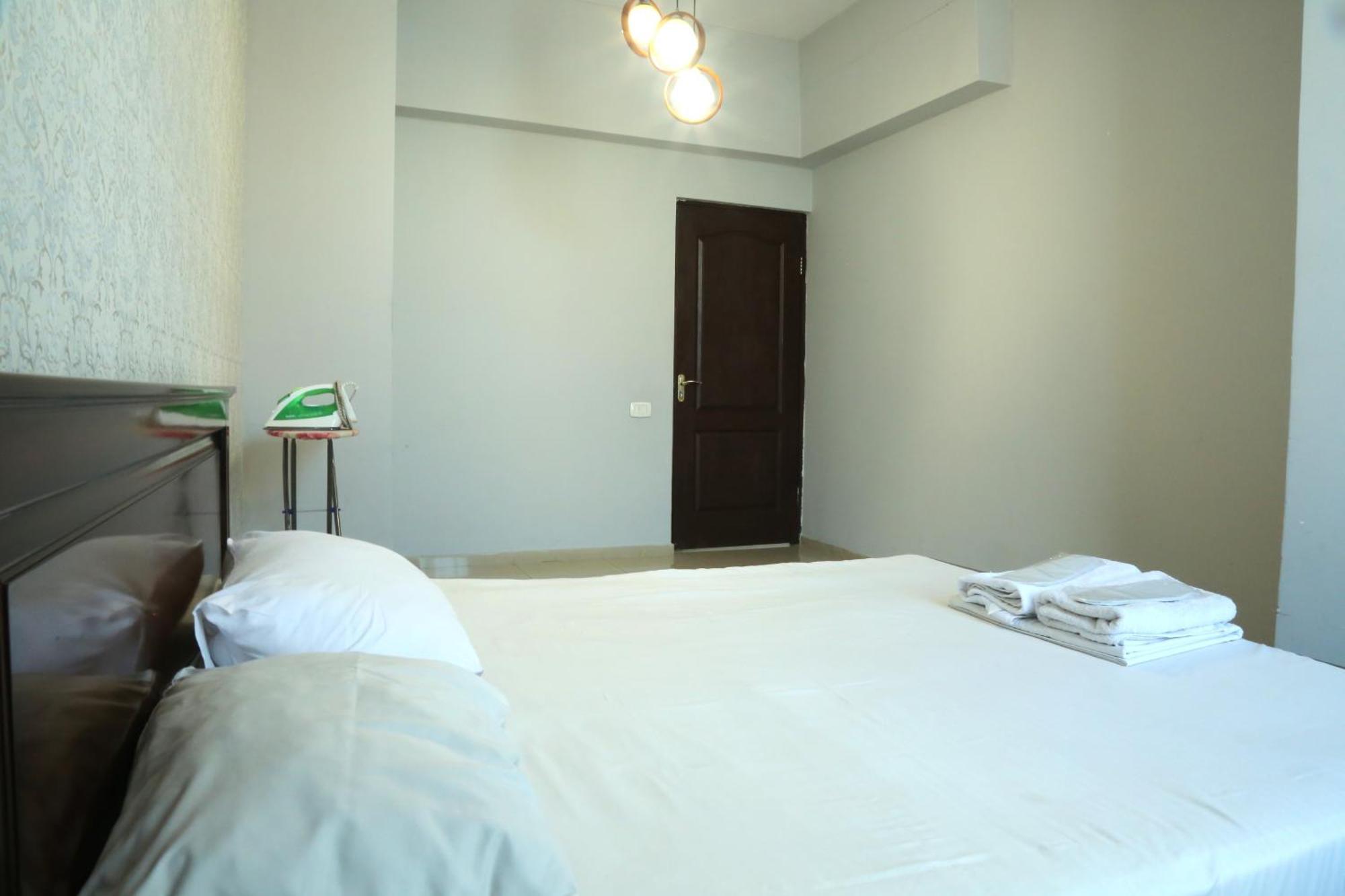Rent On Sakharov Square *