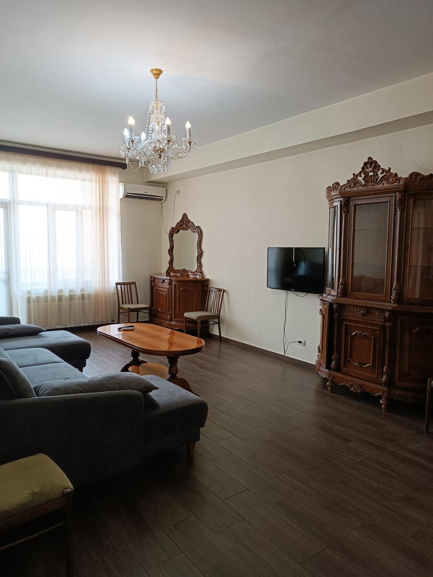 Apartamento Rent On Sakharov Square Ereván
